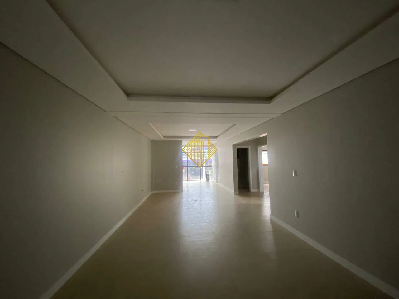 APARTAMENTO PARA LOCAÇÃO NO CENTRO DE TOLEDO - PARANÁ