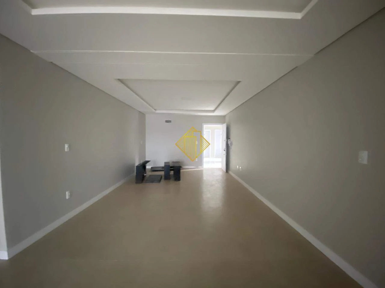 APARTAMENTO PARA LOCAÇÃO NO CENTRO DE TOLEDO - PARANÁ