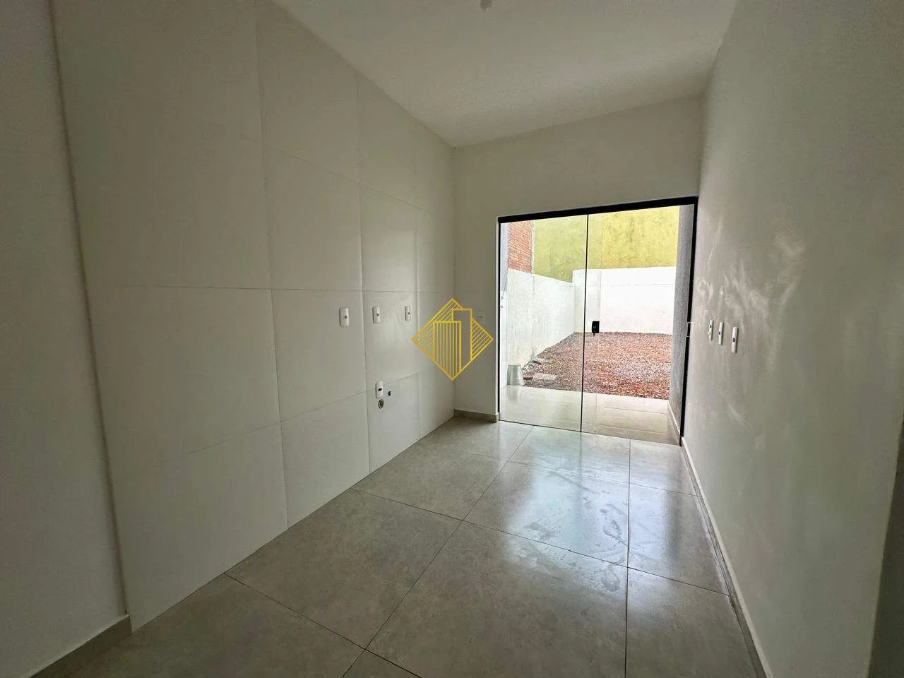 Casa para aluguel, 2 quartos, 1 vaga, Interlagos - Cascavel/PR