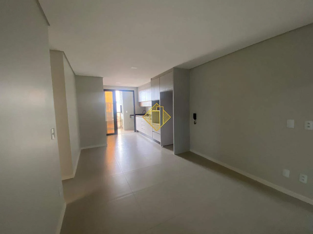 APARTAMENTO PARA LOCAÇÃO NA VILA INDUSTRIAL EM TOLEDO - PARANÁ