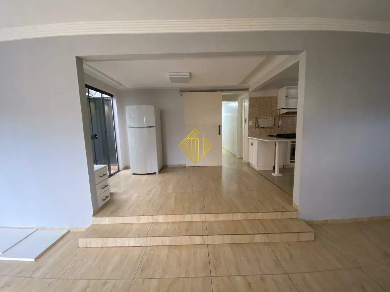 Casa para aluguel, 3 quartos, 1 suíte, 3 vagas, Jardim Gisela - Toledo/PR
