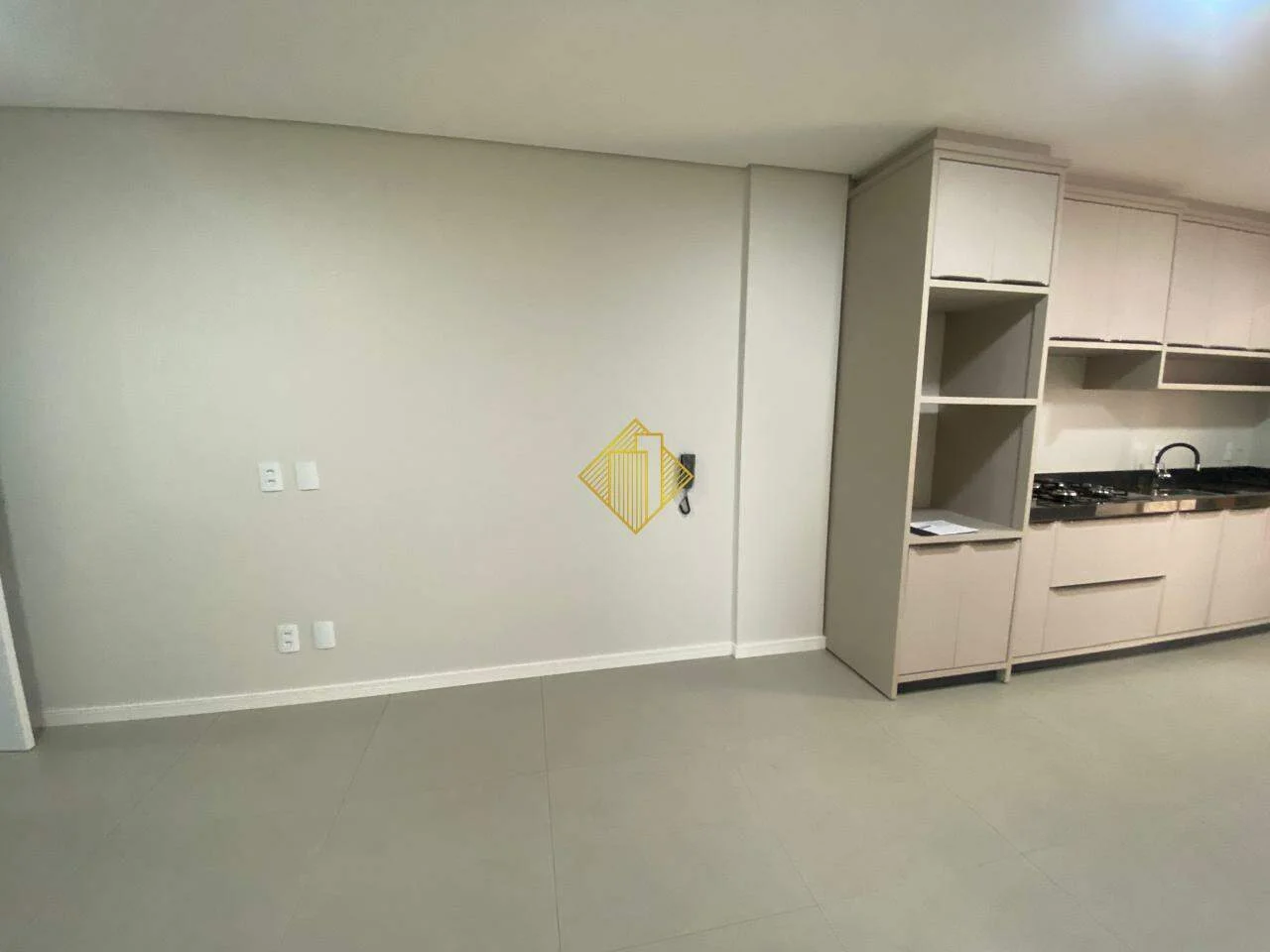 APARTAMENTO PARA LOCAÇÃO NA VILA INDUSTRIAL EM TOLEDO - PARANÁ