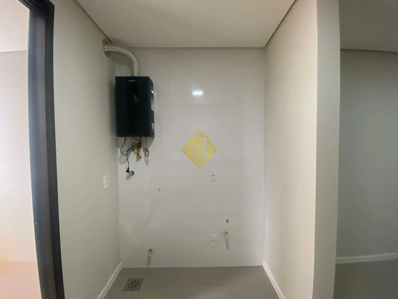 APARTAMENTO PARA LOCAÇÃO NA VILA INDUSTRIAL EM TOLEDO - PARANÁ
