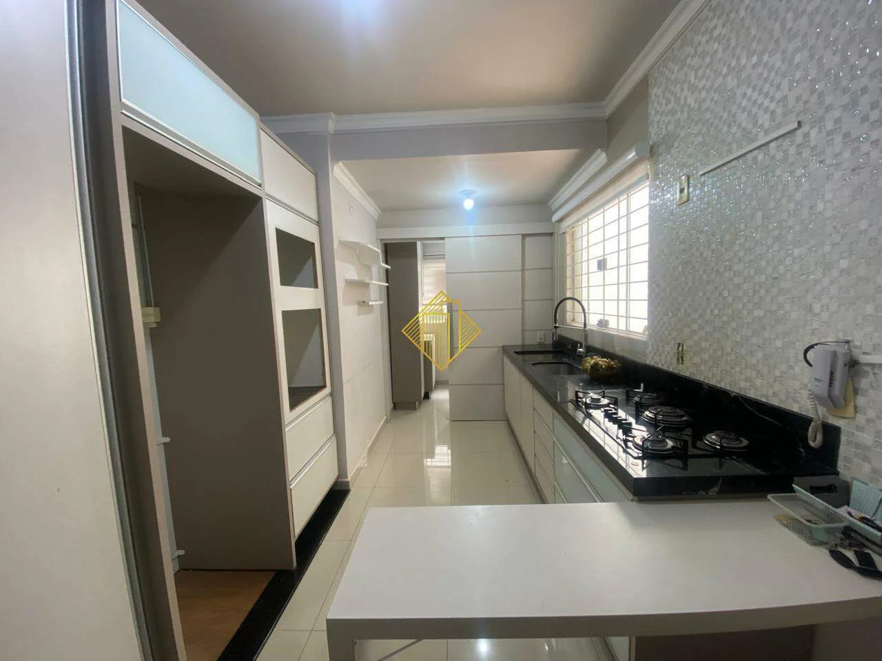 APARTAMENTO SEMI MOBILIADO PARA LOCAÇÃO NA VILA INDUSTRIAL EM TOLEDO - PARANÁ