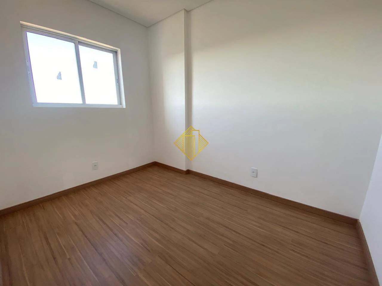 APARTAMENTO NA INDUSTRIAL EM TOLEDO-PARANÁ