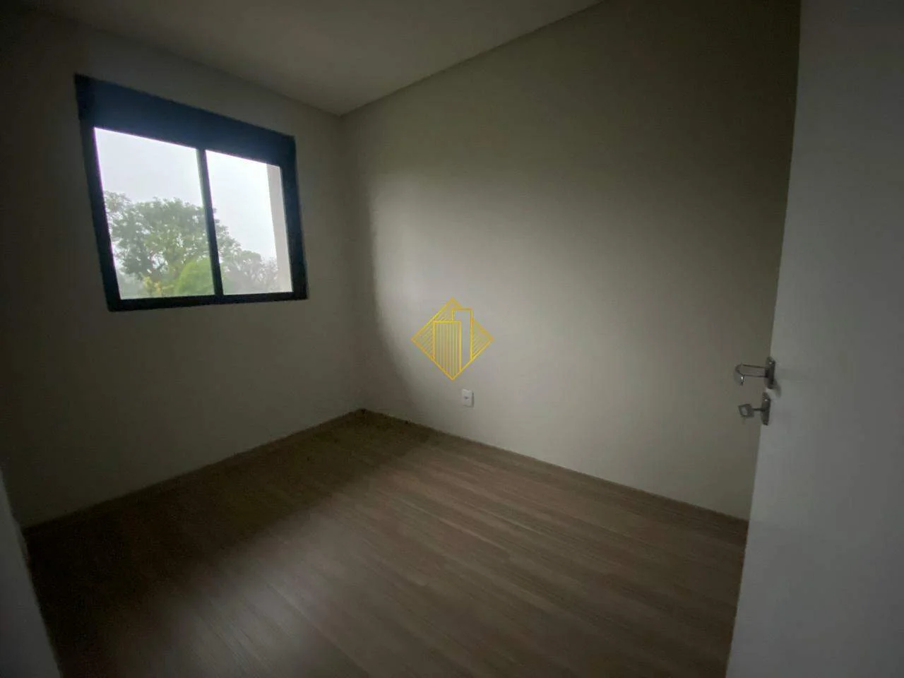 APARTAMENTO COM 3 QUARTOS PARA LOCAÇÃO NO BAIRRO TOCANTINS - TOLEDO/PARANÁ
