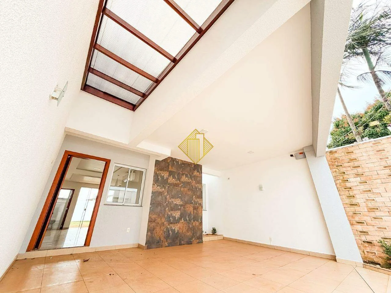 Sobrado à venda, 3 quartos, 1 suíte, 2 vagas, Parque Verde - Cascavel/PR