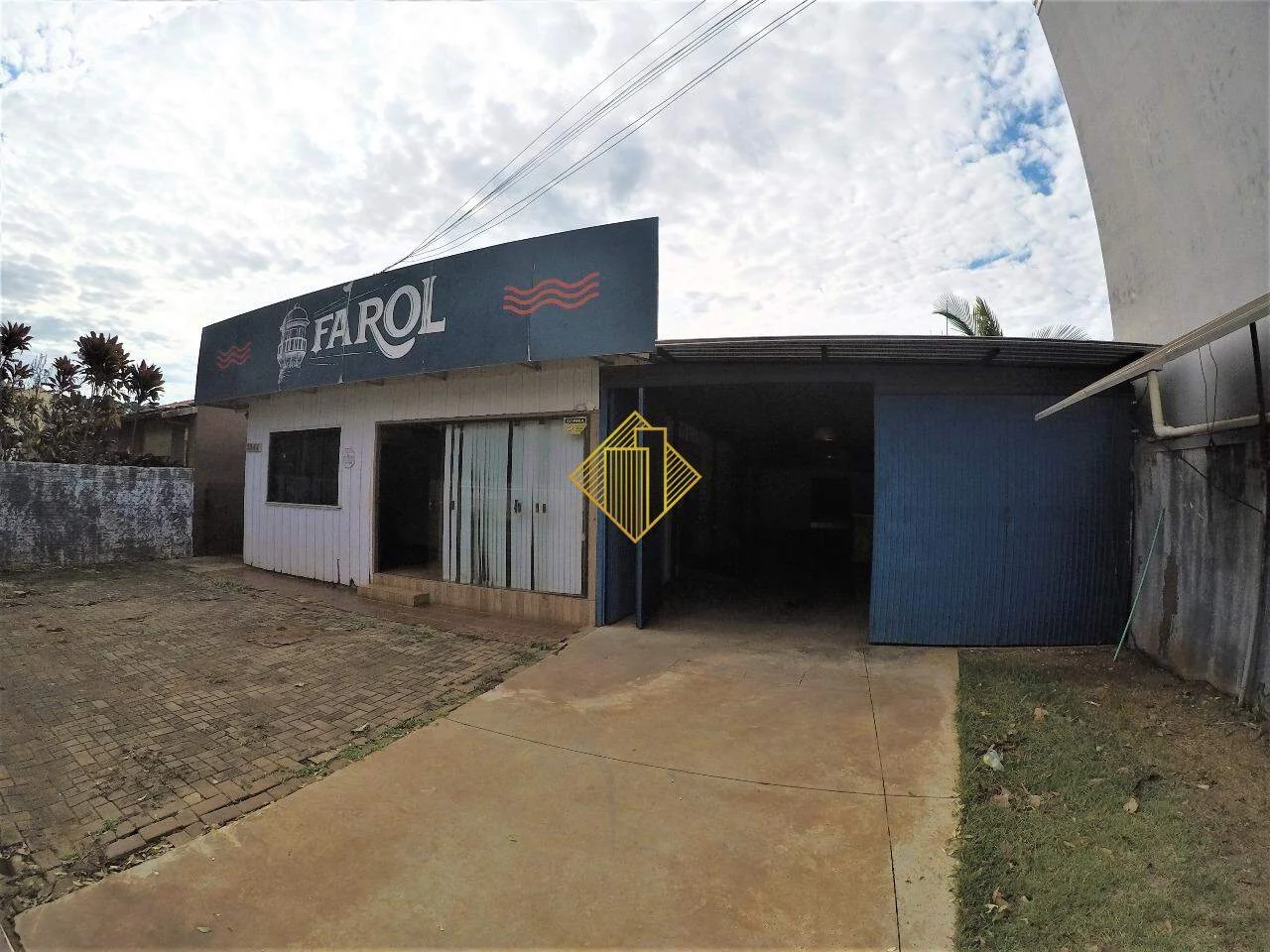 SALA COMERCIAL NO JARDIM LA SALLE EM TOLEDO-PARANÁ