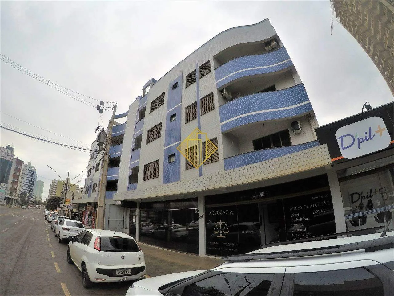 Apartamento à venda, 2 quartos, 1 suíte, 1 vaga, Centro - Toledo/PR