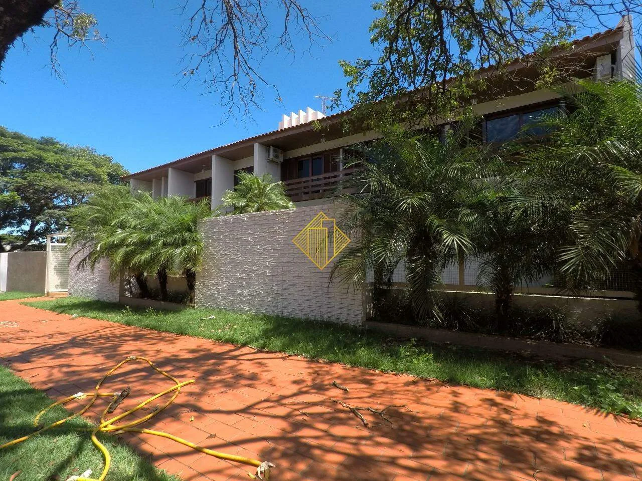 Sobrado no Jardim La Salle com 1.020 mts²