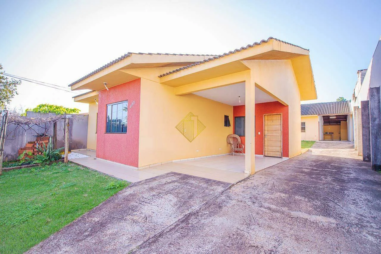 DUAS CASAS NO MESMO TERRENO BAIRRO ALTO ALEGRE ÓTIMA LOCALIZAÇÃO