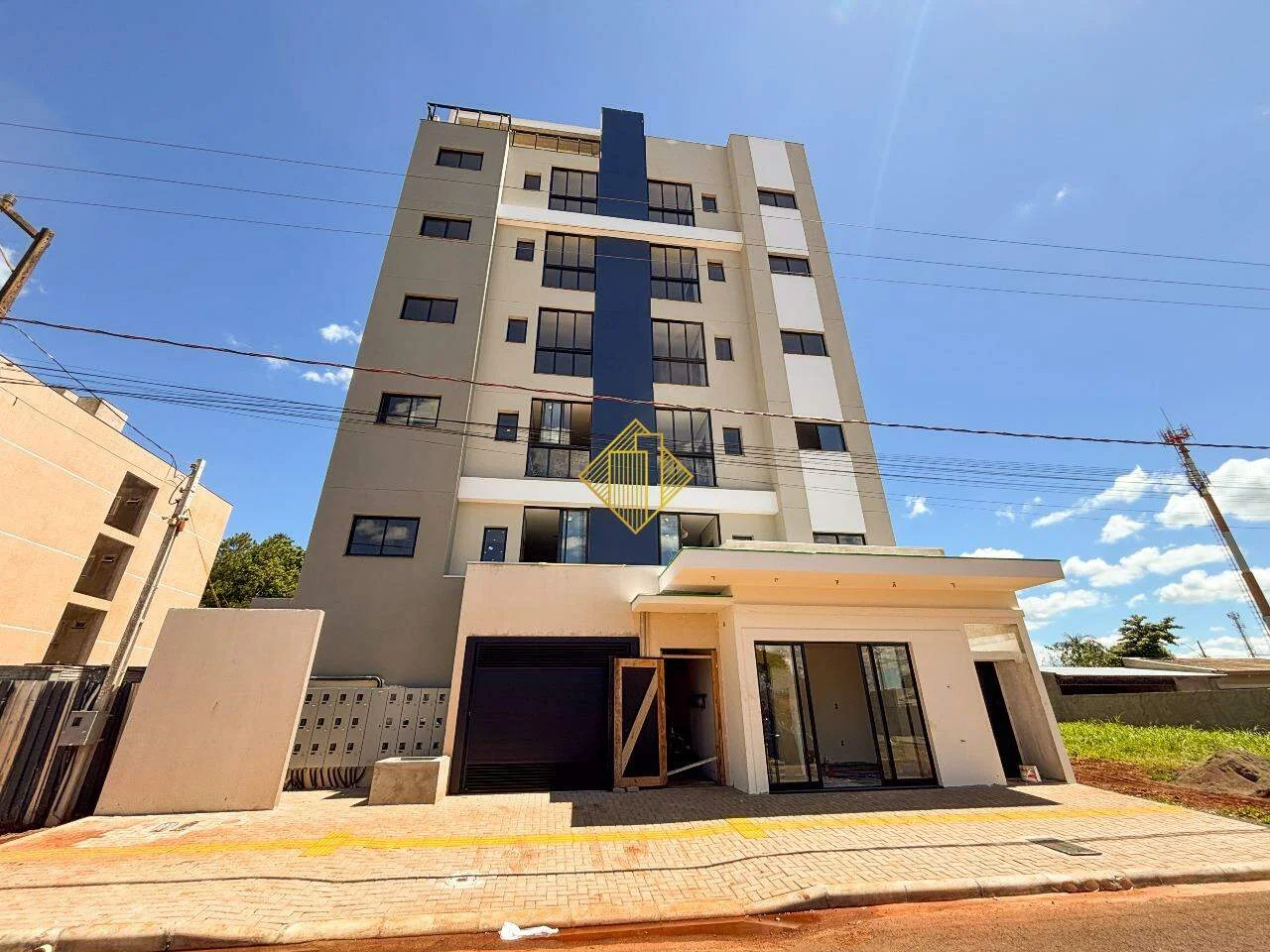 Apartamento à venda, 2 quartos, 1 suíte, 1 vaga, Jardim Coopagro - Toledo/PR