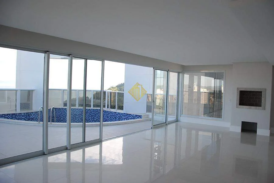 Apartamento à venda, 6 suítes, 5 vagas, Centro - Balneário Camboriú/SC