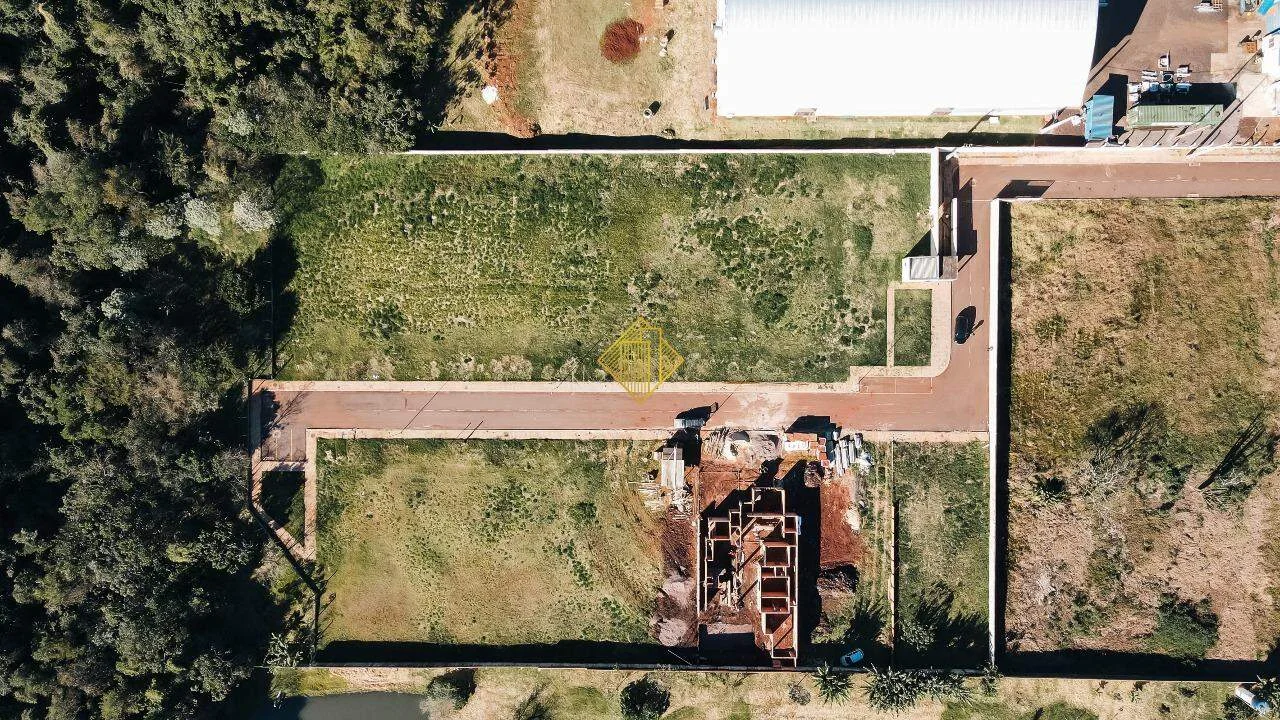 **TERRENO EM CONDOMÍNIO FECHADO, TOLEDO-PR**