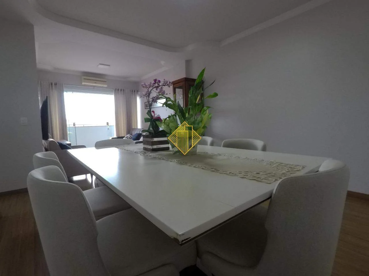 Apartamento à venda, 3 quartos, 1 suíte, 2 vagas, Vila Industrial - Toledo/PR