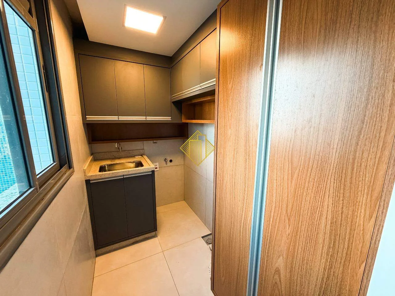 APARTAMENTO NO CENTRO DE TOLEDO COM ACADEMIA EM TOLEDO-PARANÁ