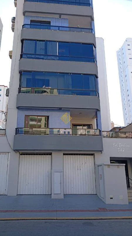 Apartamento à venda, 1 quarto, 2 suítes, 1 vaga, Centro - Balneário Camboriú/SC