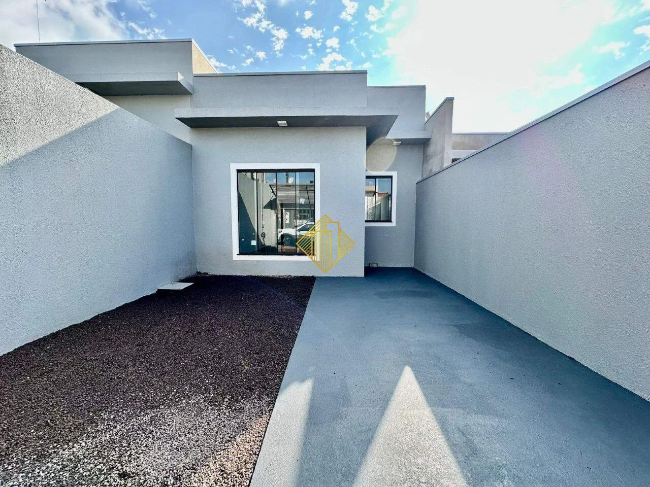 Casa para aluguel, 2 quartos, 1 vaga, 14 de Novembro - Cascavel/PR