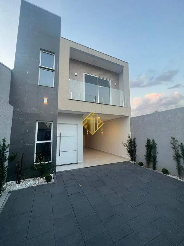 Sobrado à venda, 3 suítes, 3 vagas, Recanto Tropical - Cascavel/PR