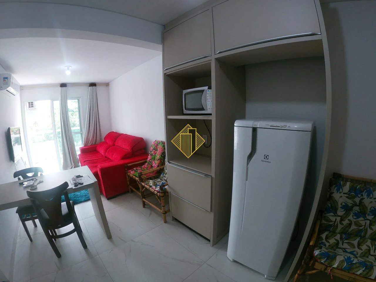 APARTAMENTO MOBILIADO PARA LOCAÇÃO NO JARDIM GISELA EM TOLEDO-PARANÁ
