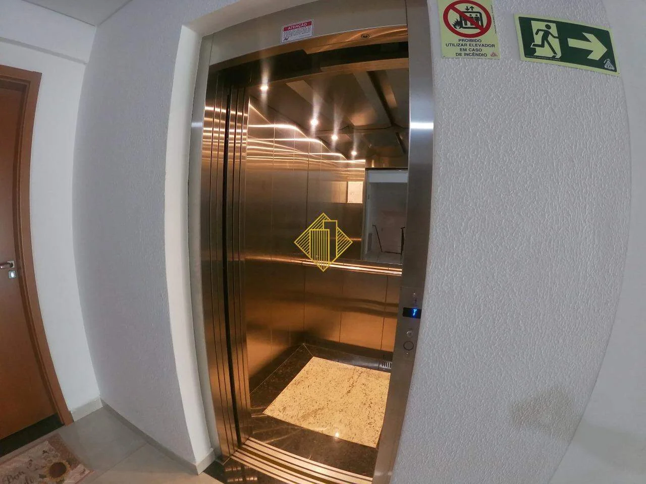 APARTAMENTO MOBILIADO PARA LOCAÇÃO NO JARDIM GISELA EM TOLEDO-PARANÁ