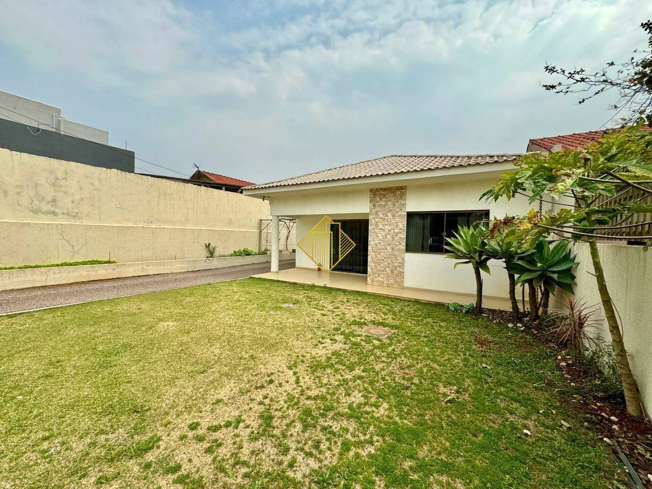 Casa à venda, 3 vagas, Parque São Paulo - Cascavel/PR