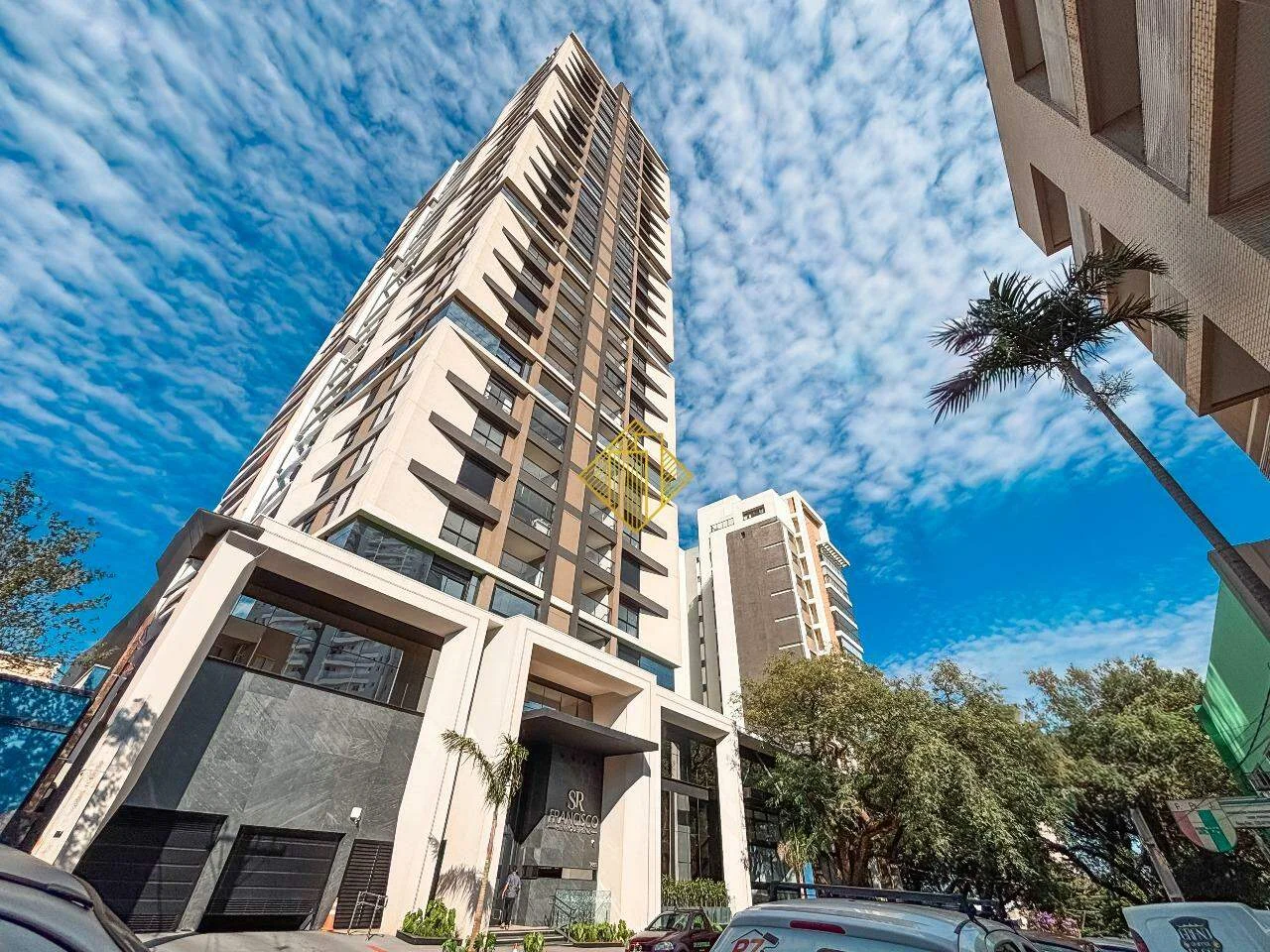 Edifício Francisco Henrique Renz, foi lapidado para criar as melhores histórias.