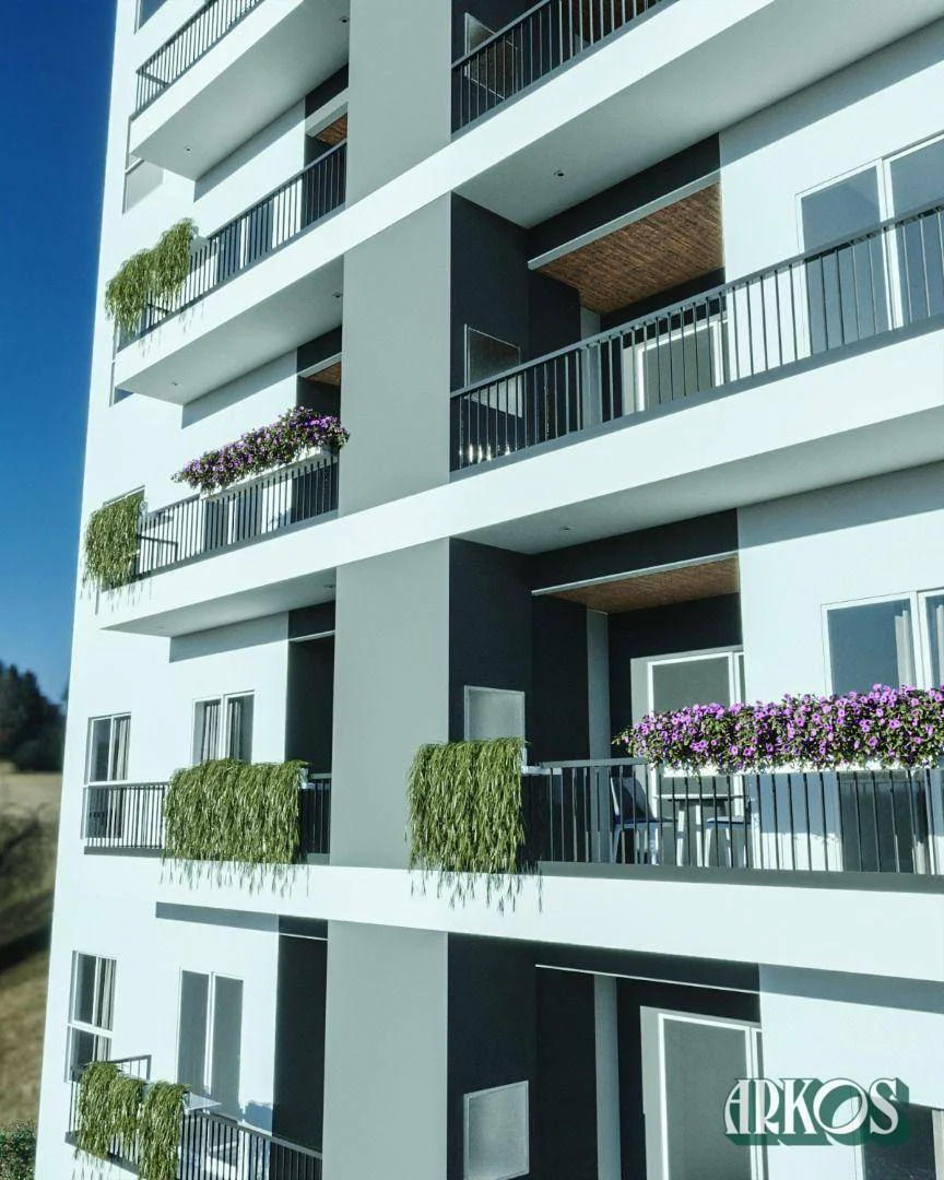 We Coqueiral 717, apê na planta com 1 suíte + 2 dormitórios.
