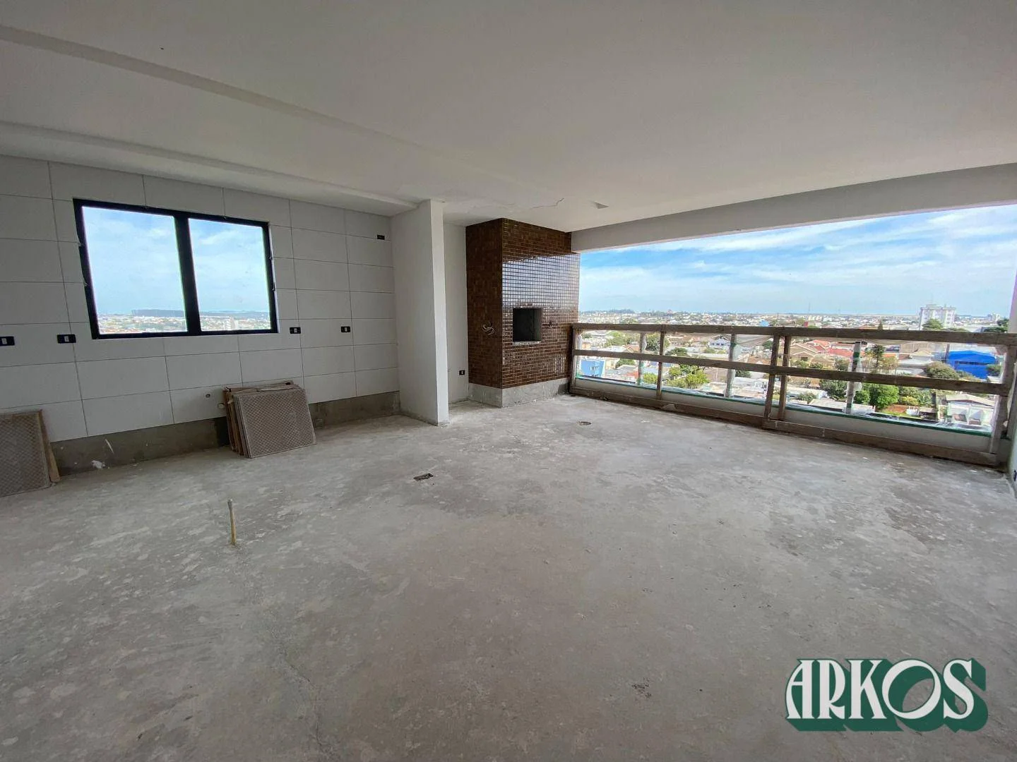 Apê novinho, entregue em dez./2022 na Neva com planta integrada e uma vista de tirar o fôlego.
