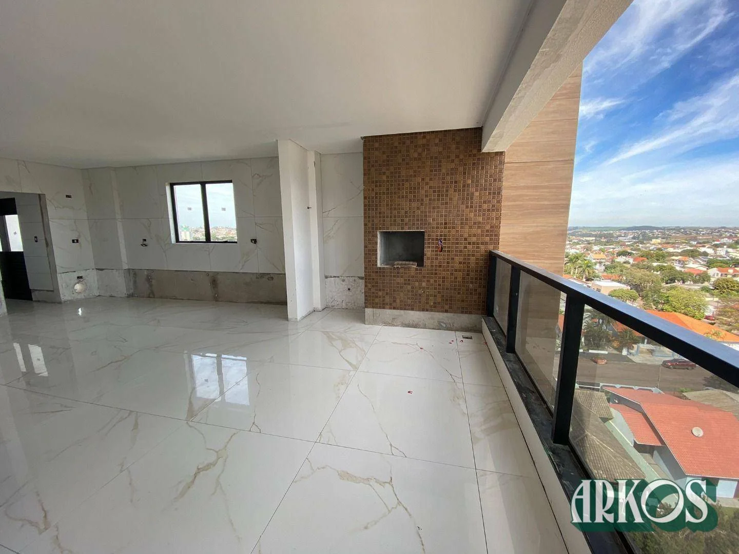 Apê novinho, entregue em dez./2022 na Neva com planta integrada e uma vista de tirar o fôlego.