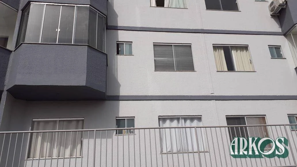 Apartamento com 2 dormitórios à venda, 44 m² por R$ 175.000,00 - Santa Cruz - Cascavel/PR
