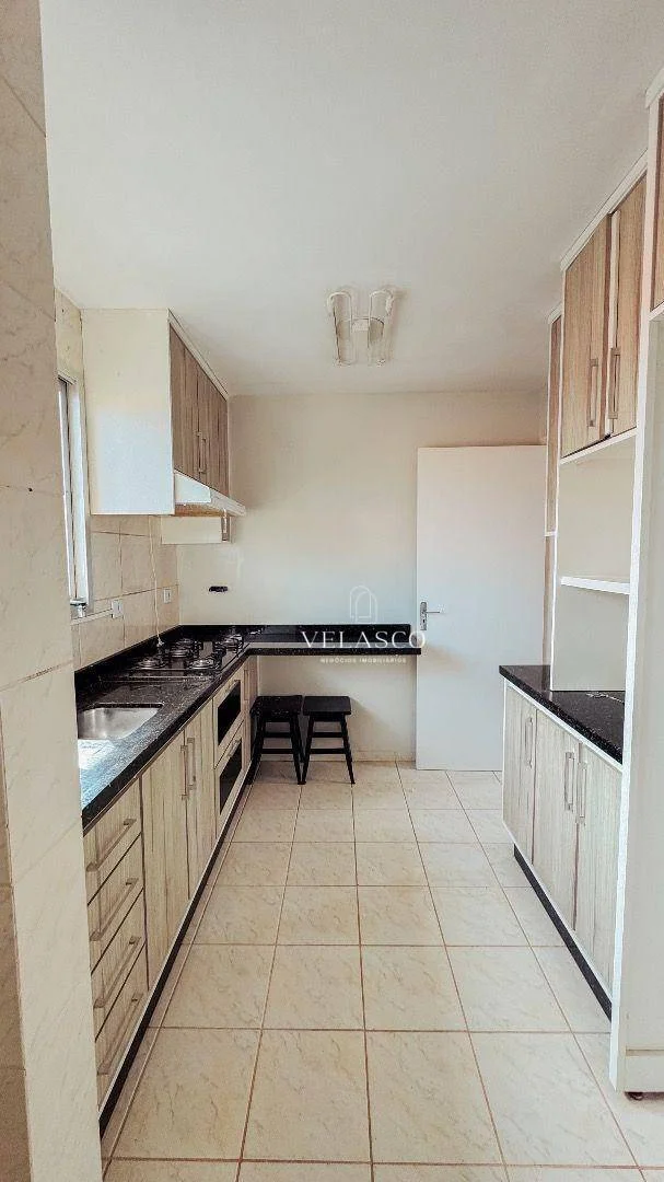 Apartamento com 2 dormitórios à venda, 55 m² por R$ 330.000,00 - Neva - Cascavel/PR