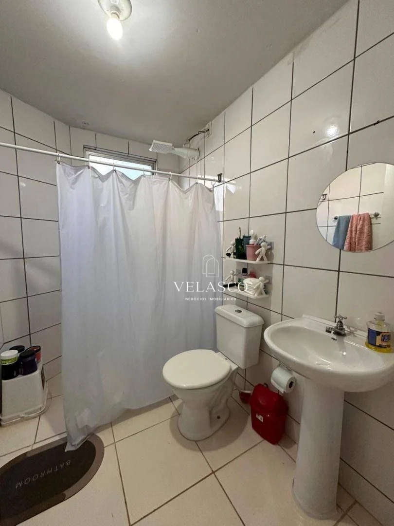 Apartamento com 2 dormitórios à venda, 47 m² por R$ 180.000,00 - Brasmadeira - Cascavel/PR
