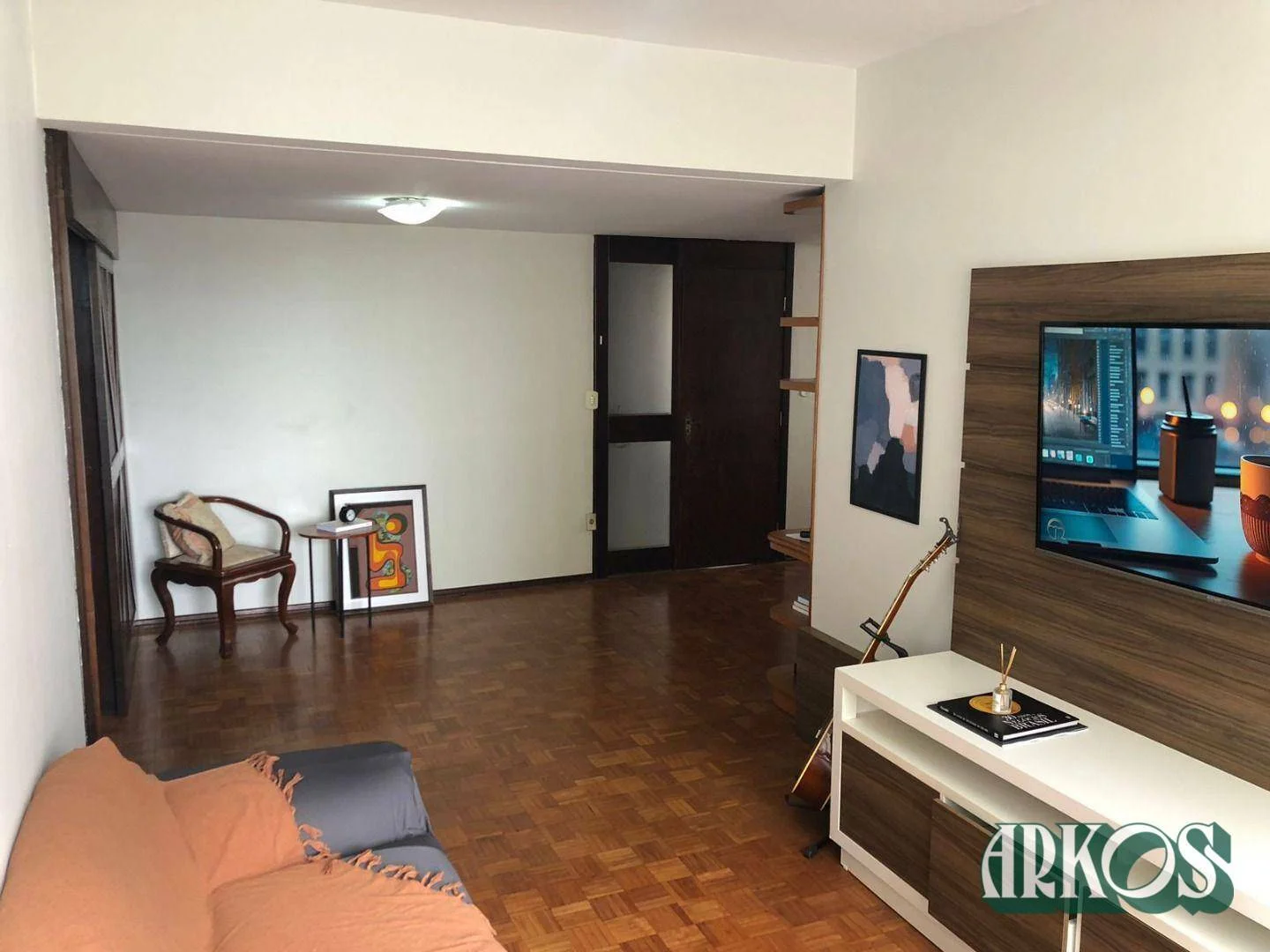 Apartamento com 3 dormitórios à venda, 106 m² por R$ 550.000,00 - Centro - Cascavel/PR