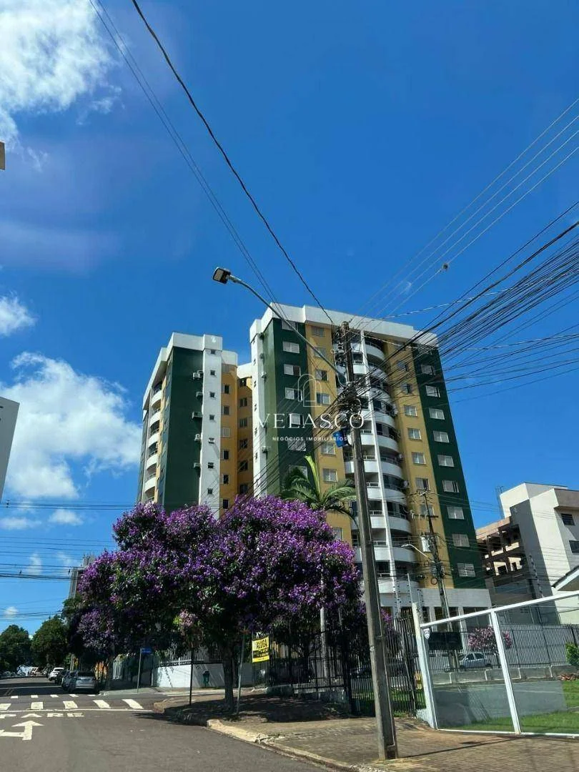 Apartamento com 3 dormitórios à venda, 110 m² por R$ 735.000,00 - Centro - Cascavel/PR