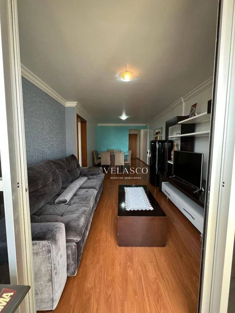 Apartamento com 3 dormitórios à venda, 110 m² por R$ 735.000,00 - Centro - Cascavel/PR