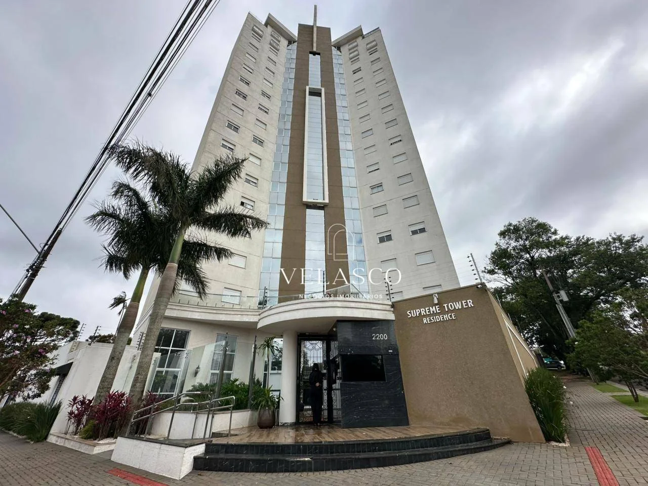 Apartamento com 4 dormitórios à venda, 240 m² por R$ 2.390.000,00 - Country - Cascavel/PR