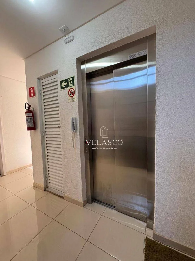 Apartamento com 80 m² a venda há 2 quadras da faculdade Univel