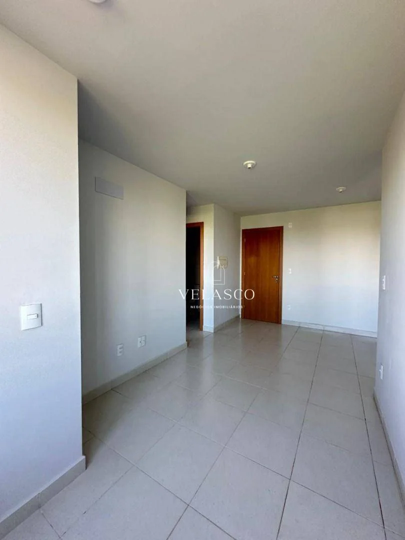 Apartamento com 2 dormitórios à venda, 49 m² por R$ 289.000 - Brasília - Cascavel/PR