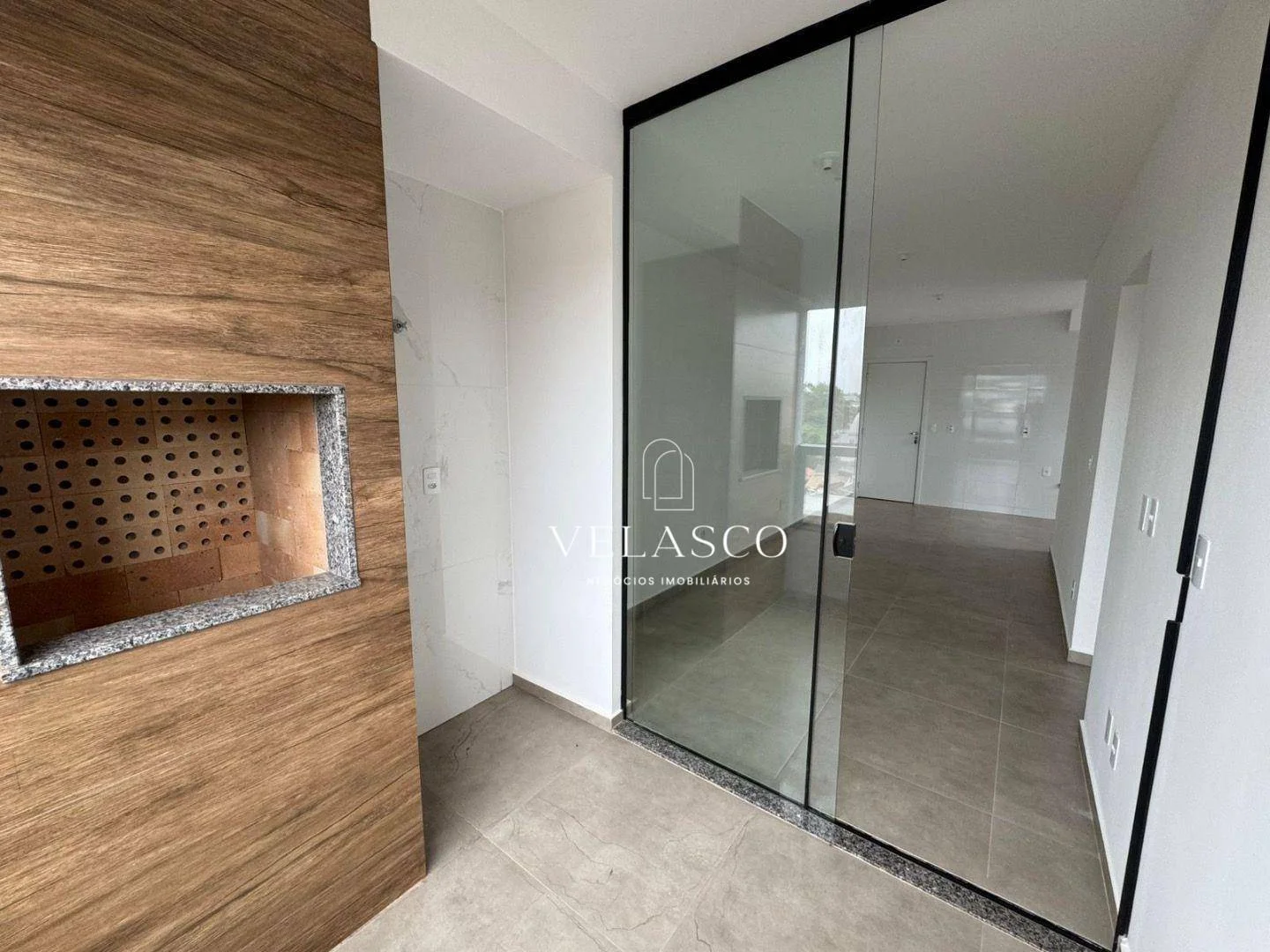 Apartamento com 2 dormitórios à venda, 55 m² por R$ 359.000 - Santo Onofre - Cascavel/PR