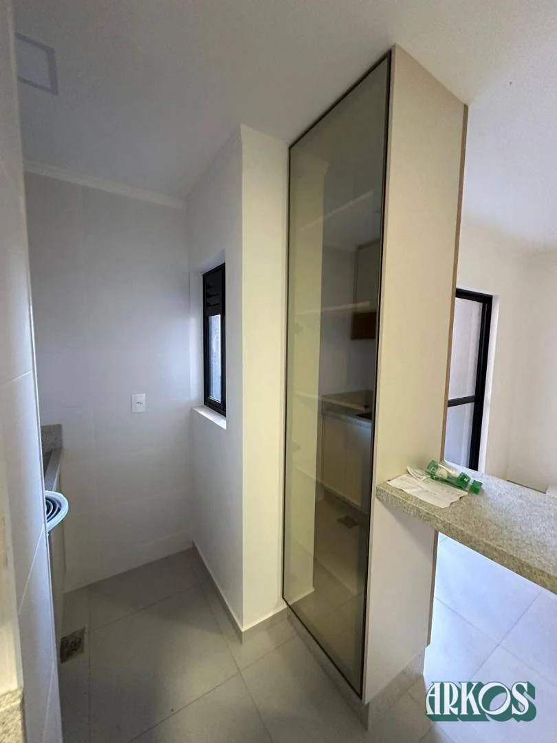 Apartamento com 2 dormitórios à venda, 68 m² por R$ 710.000,00 - Centro - Cascavel/PR