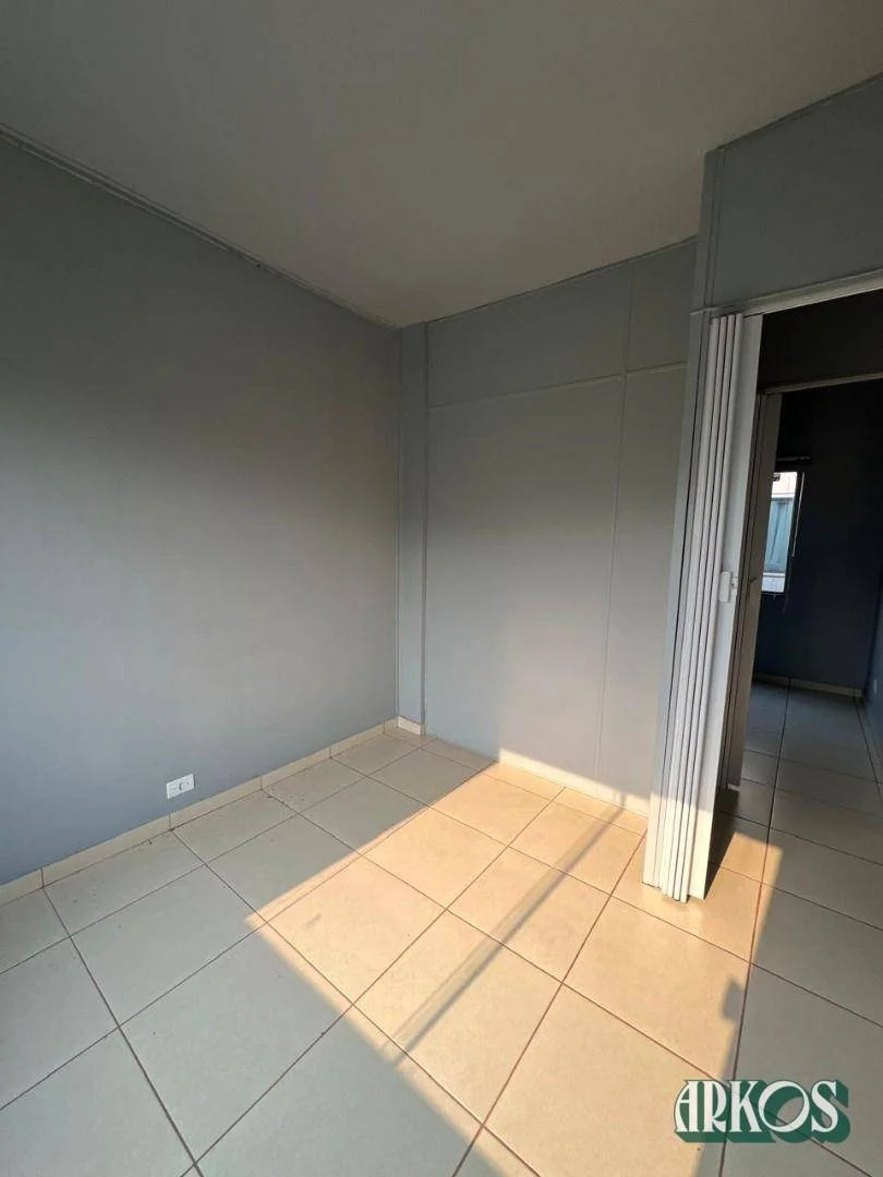 Apartamento com 3 dormitórios à venda, 49 m² por R$ 200.000,00 - Pacaembu - Cascavel/PR