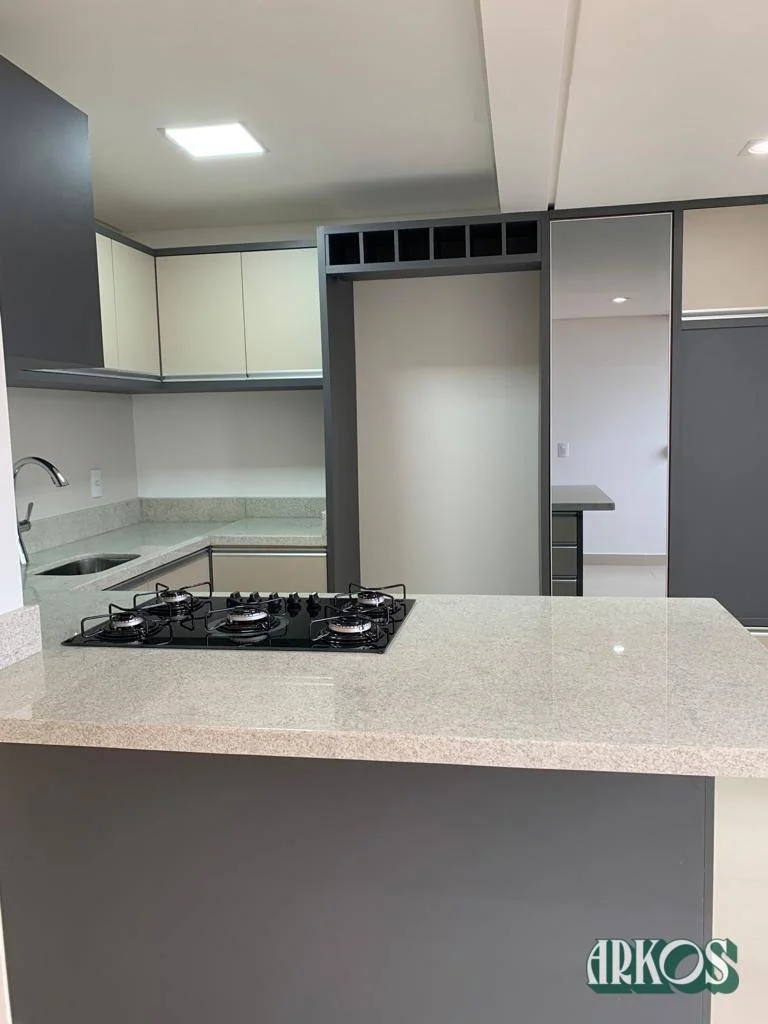 Apartamento com 3 dormitórios à venda, 106 m² por R$ 820.000,00 - Centro - Cascavel/PR