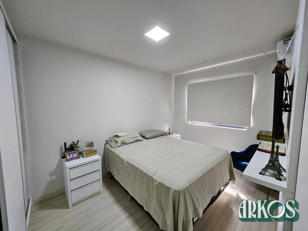 Apartamento com 3 dormitórios à venda, 74 m² por R$ 390.000,00 - Pioneiros Catarinenses - Cascavel/PR