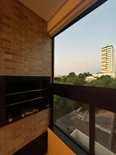 Apê pronto para morar, finamente mobiliado, no coração do Cancelli