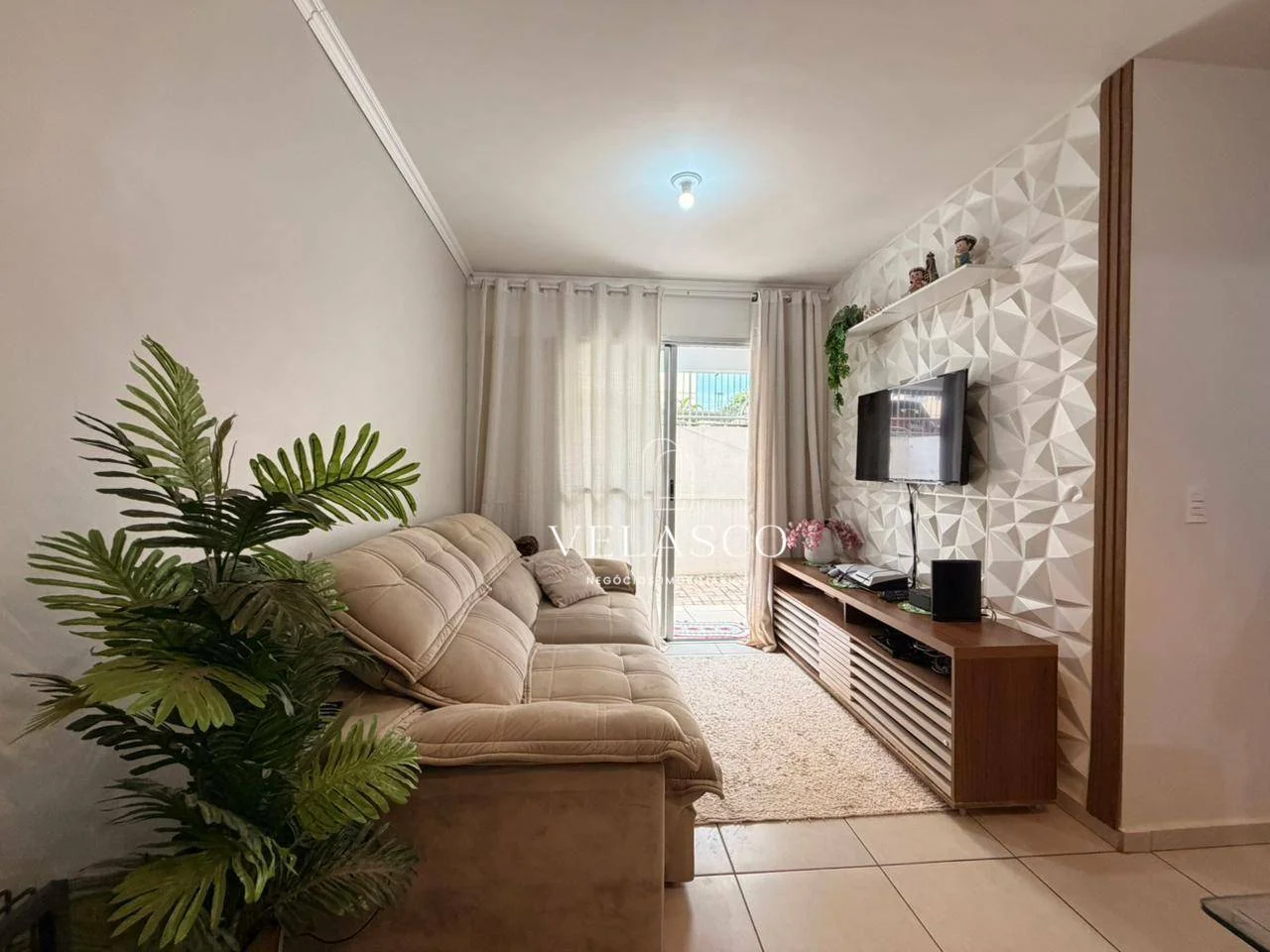 Apartamento com 3 dormitórios à venda, 60 m² por R$ 295.000 - Universitário - Cascavel/PR