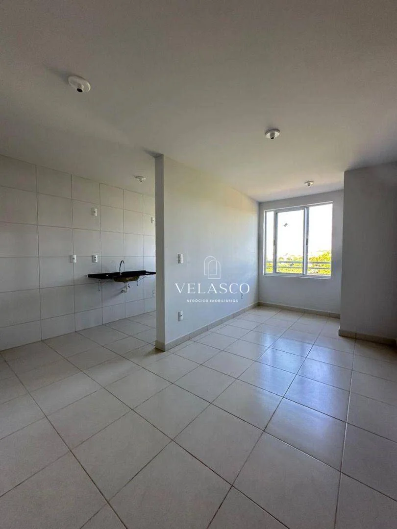 Apartamento com 3 dormitórios à venda, 62 m² por R$ 360.000 - Brasília - Cascavel/PR