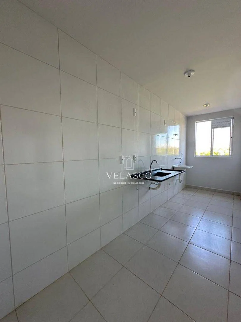 Apartamento com 3 dormitórios à venda, 62 m² por R$ 360.000 - Brasília - Cascavel/PR