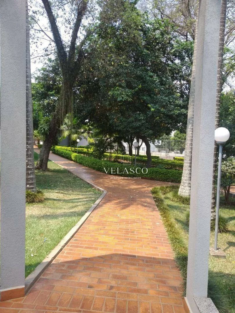 Apartamento com 3 dormitórios à venda, 69 m² por R$ 334.000,00 - Coqueiral - Cascavel/PR