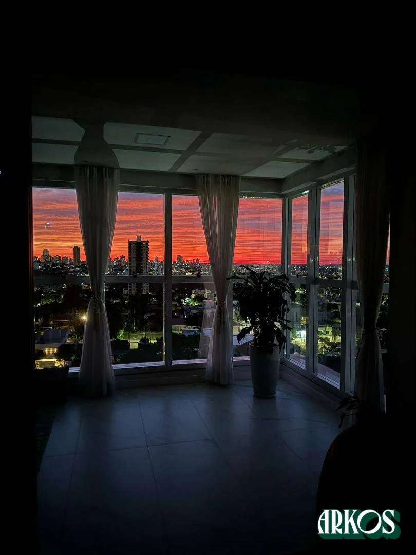 Apartamento com 3 dormitórios à venda, 148 m² por R$ 1.600.000,00 - Country - Cascavel/PR